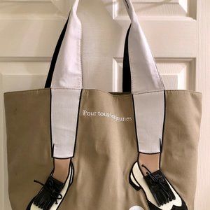 Sondra Roberts Golf Tote
